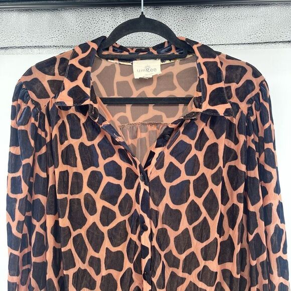 Umgee Women’s Brown Black Animal Print Velvet Burnout Button Front Blouse Large - Picture 4 of 12